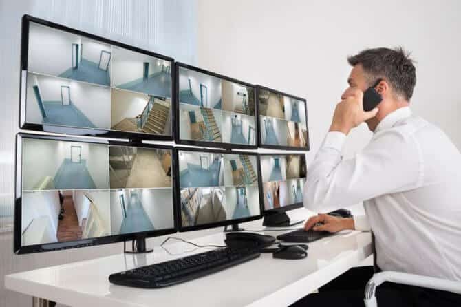 Télé-surveillance : un système relié à une société de surveillance à  distance